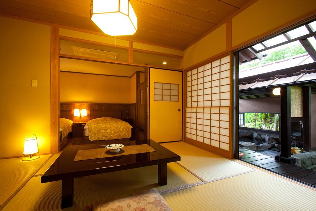 Shugetsu Hotel Kokonoe Buitenkant foto